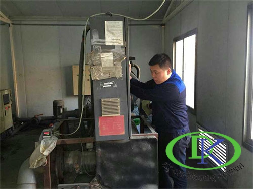 天加螺桿機(jī)參數(shù)調(diào)整