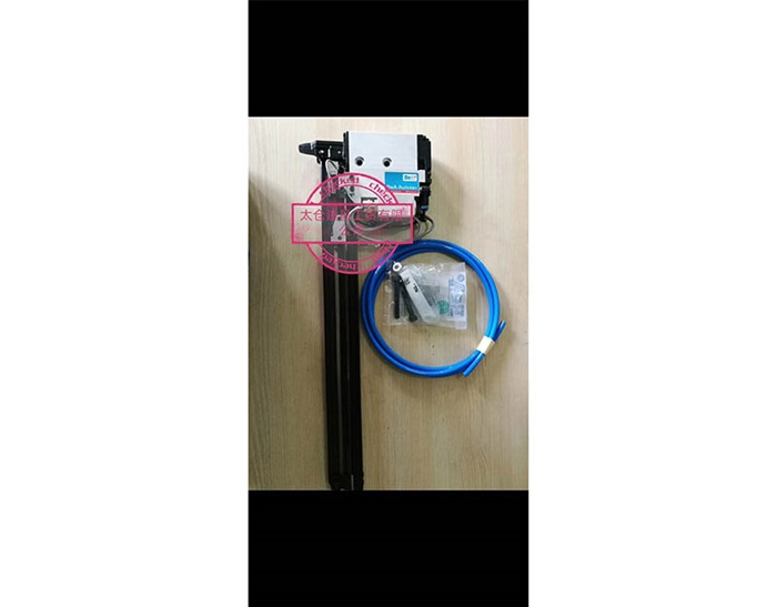 比澤爾空調(diào)螺桿壓縮機(jī)維修